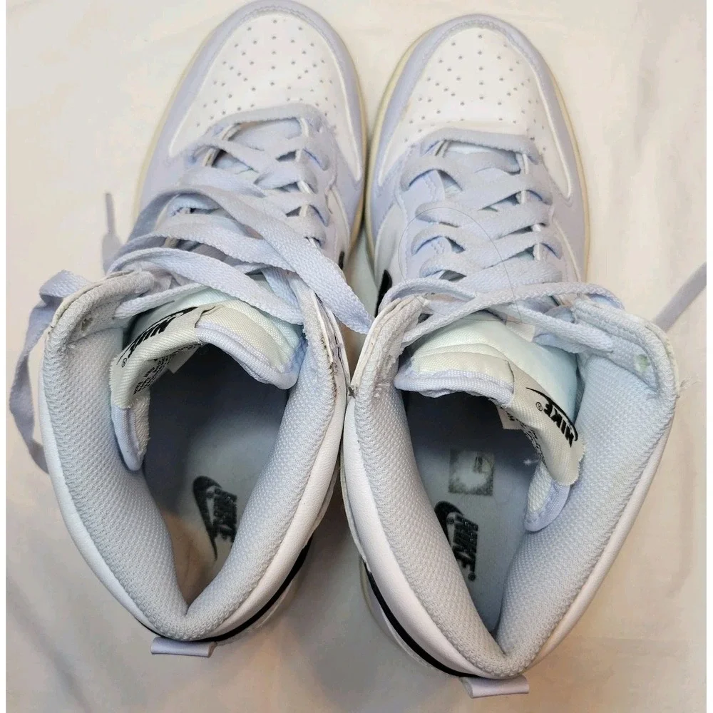 Nike Dunk High Aluminum DB2179-110 Size Boys‎ 7Y / Women Size 8.5 Pre-owned